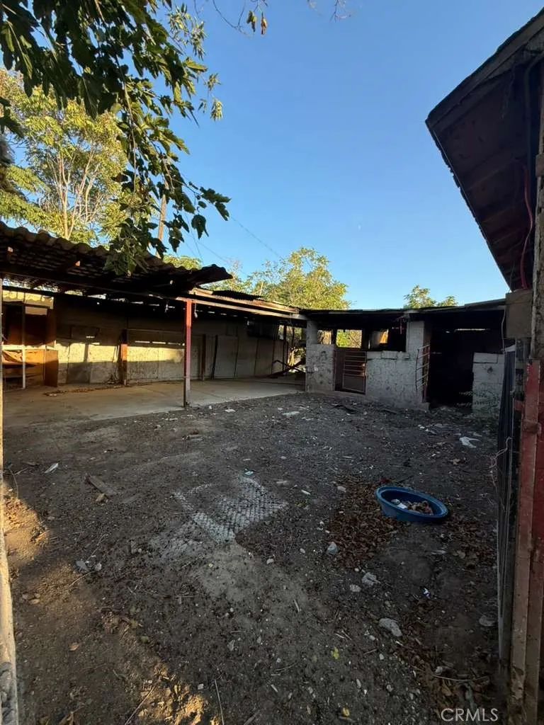 6576 Lorena, Jurupa Valley, California 91752 home-pic-18